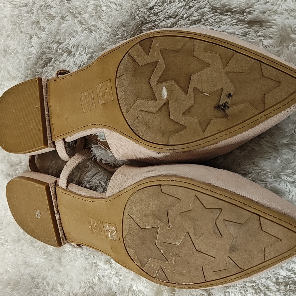 Chinese Laundry Pointy toes flat sandals - Picture 9 of 9